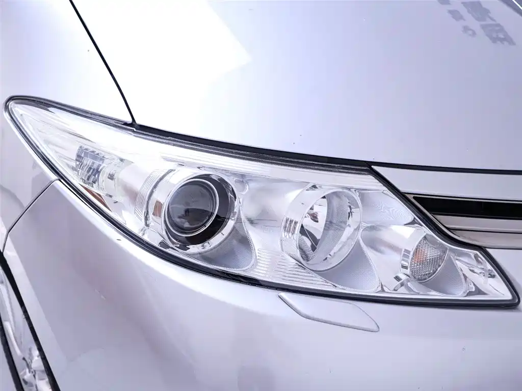 Toyota Previa 2007 3.5L 7-Seater Luxury фото 4