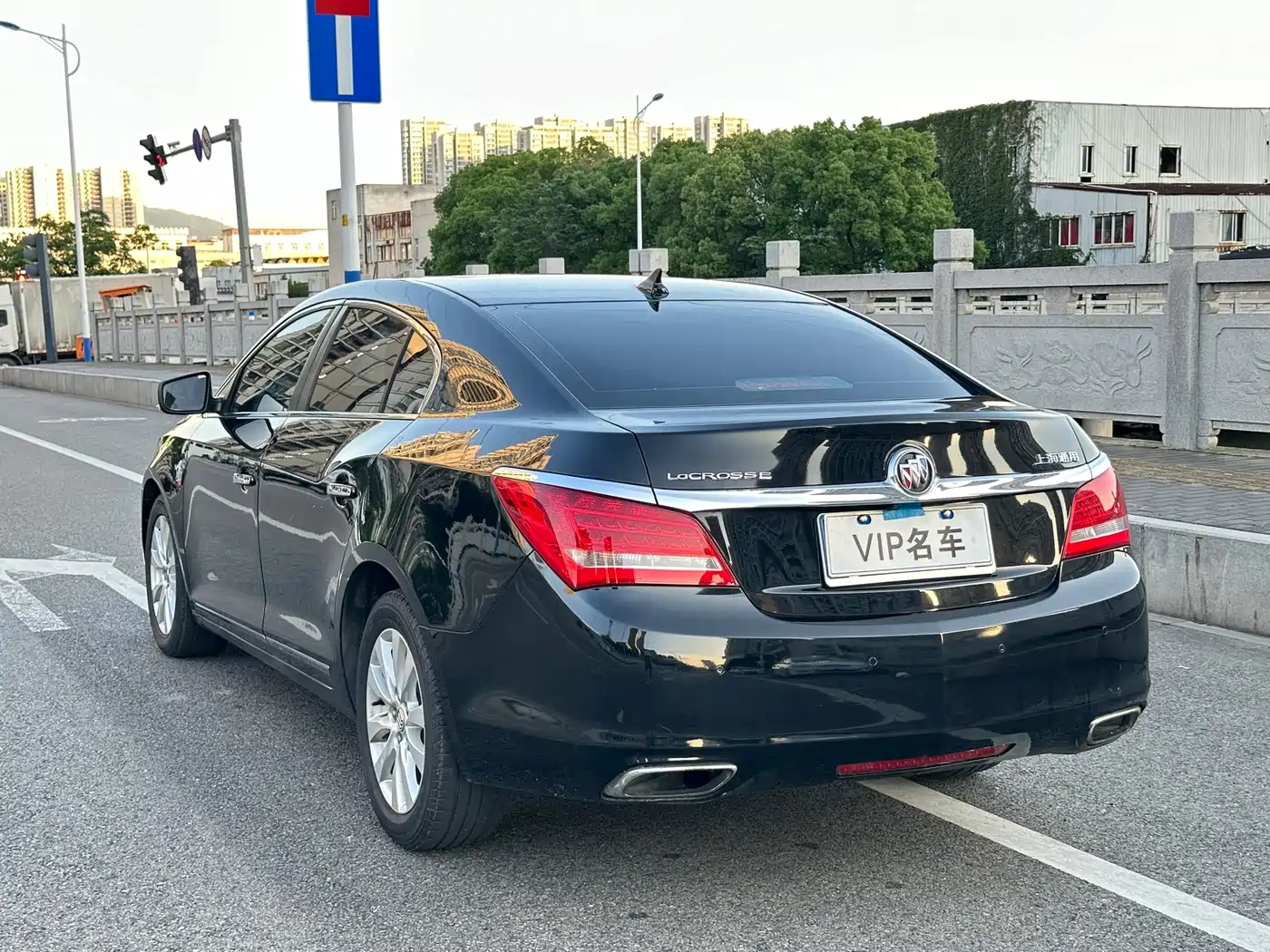 Buick LaCrosse 2016 20T Luxury фото 7