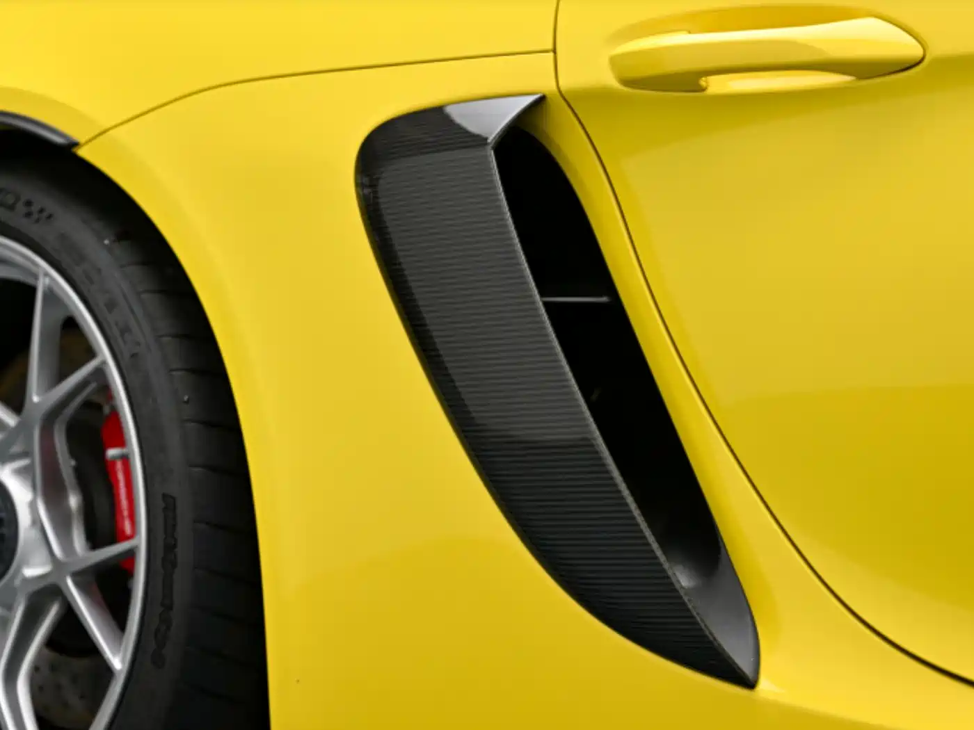 Porsche 718 фото 8
