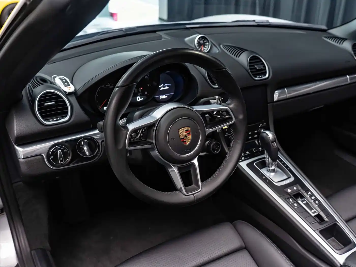 Porsche 718 2022 Boxster 2.0T фото 10