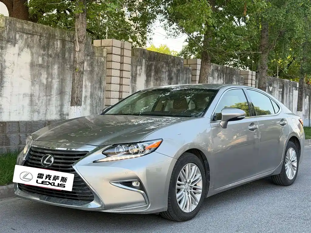 Lexus ES 2015 200 Elite Edition