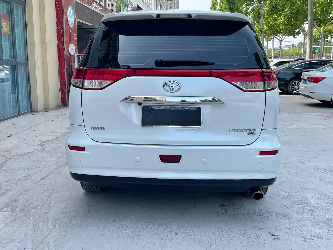Toyota Previa 2006 Model 2.4L 7-Seater Luxury Edition фото 4