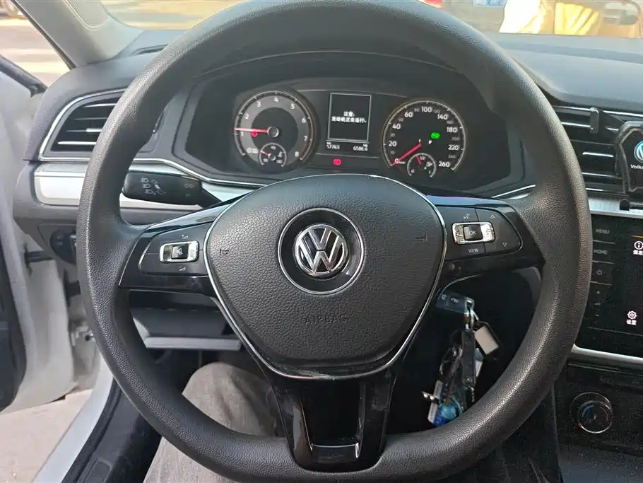 Volkswagen Lamando 2021 230TSI DSG Fashion Edition фото 15