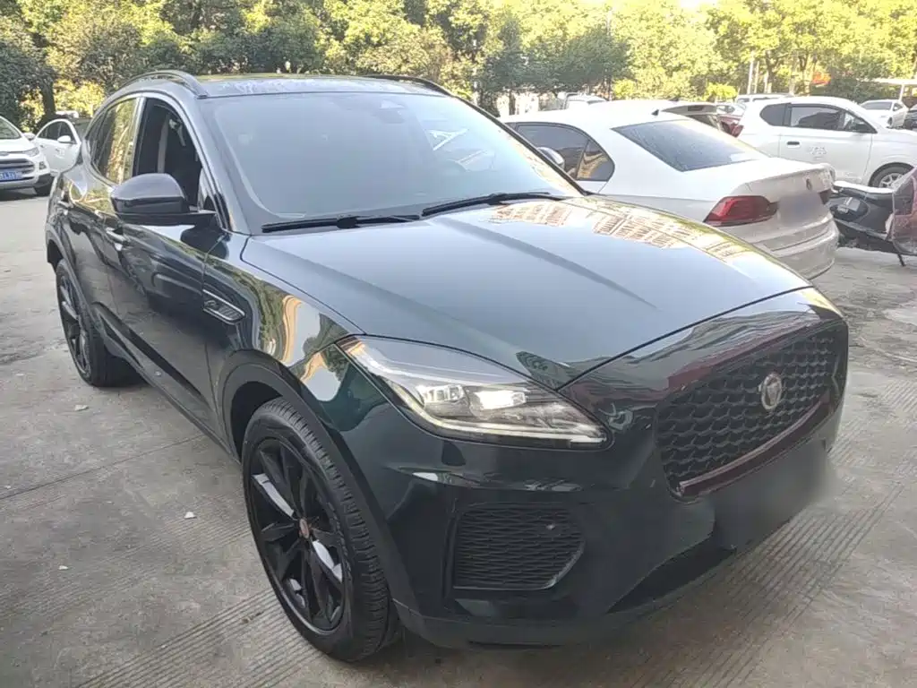 Photo 4 - Jaguar E-PACE