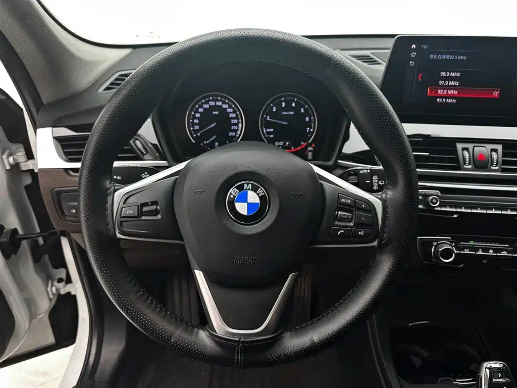BMW X1 2021 Facelift sDrive20Li Fashion фото 11