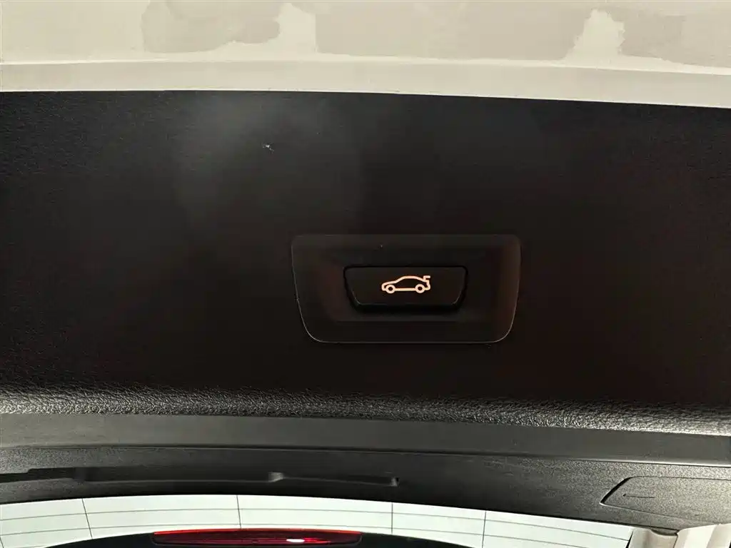 BMW X1 2021 Facelift sDrive20Li Fashion фото 20