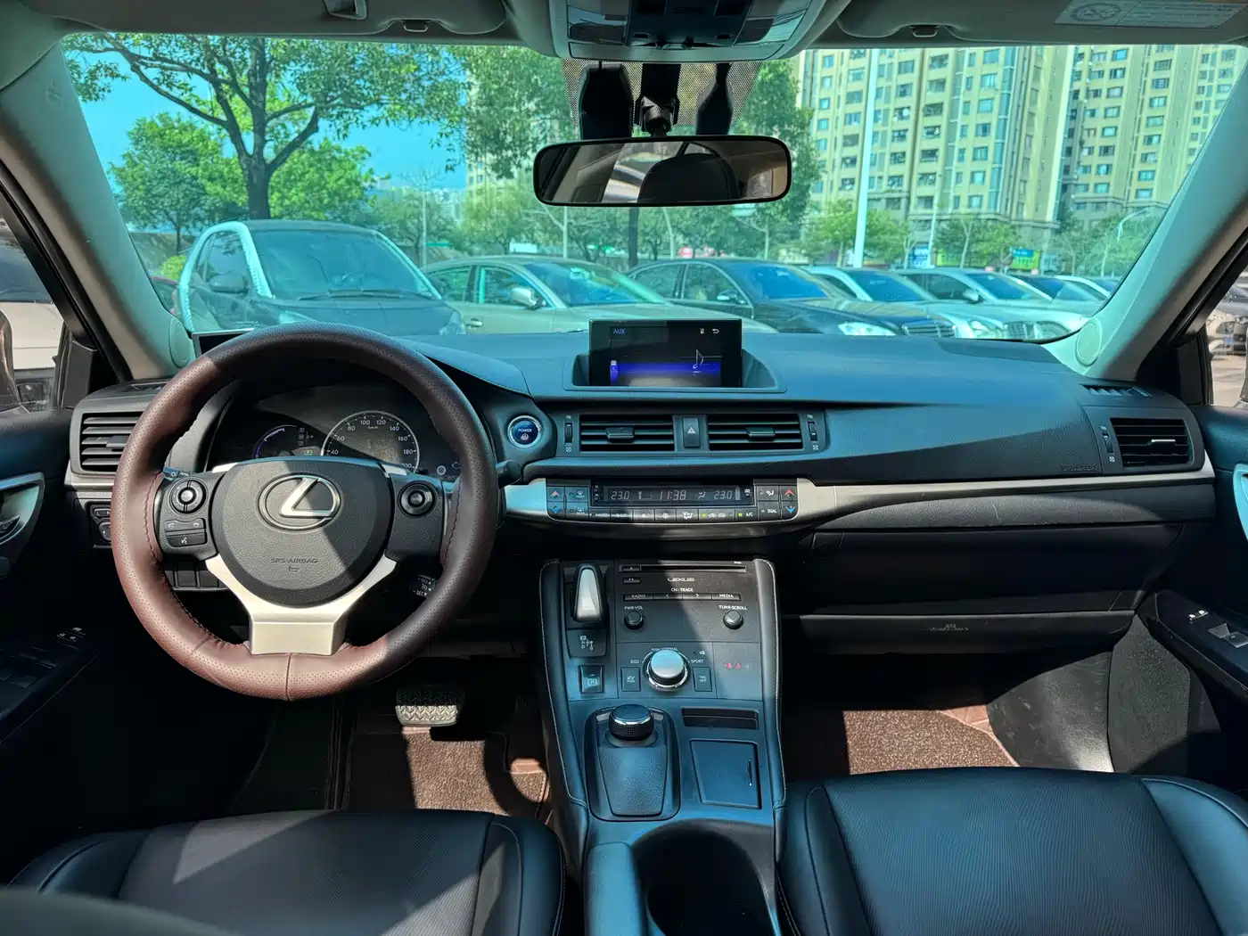 Lexus CT 2017 CT200h Comfort (Single Color, China V) фото 10