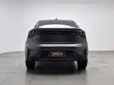 Photo 4 - Lynk & Co 05