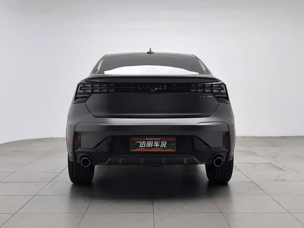 Photo 4 - Lynk & Co 05