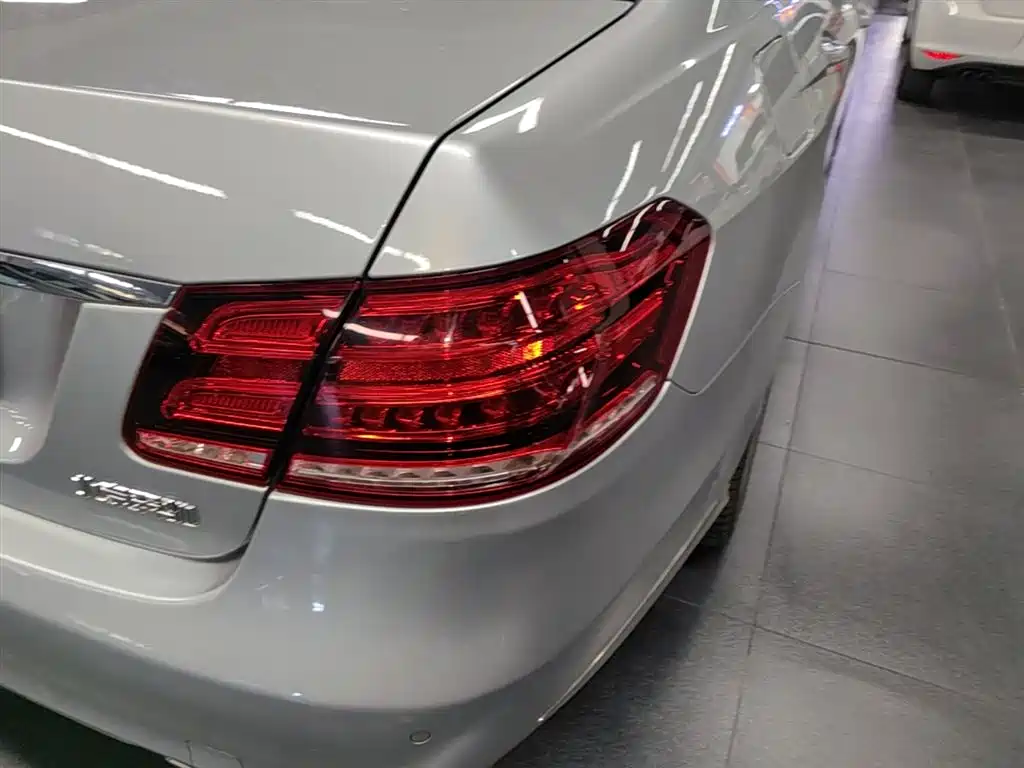 Mercedes-Benz E-Class 2015 E 260 L фото 8