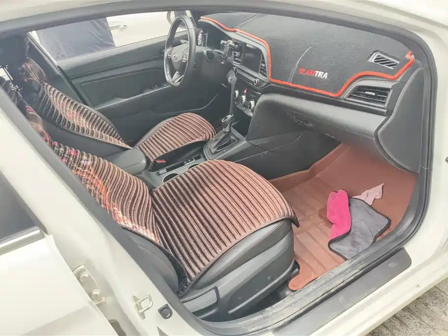 Hyundai Elantra 2020 1.4T DCT Dynamic·Vitality фото 8