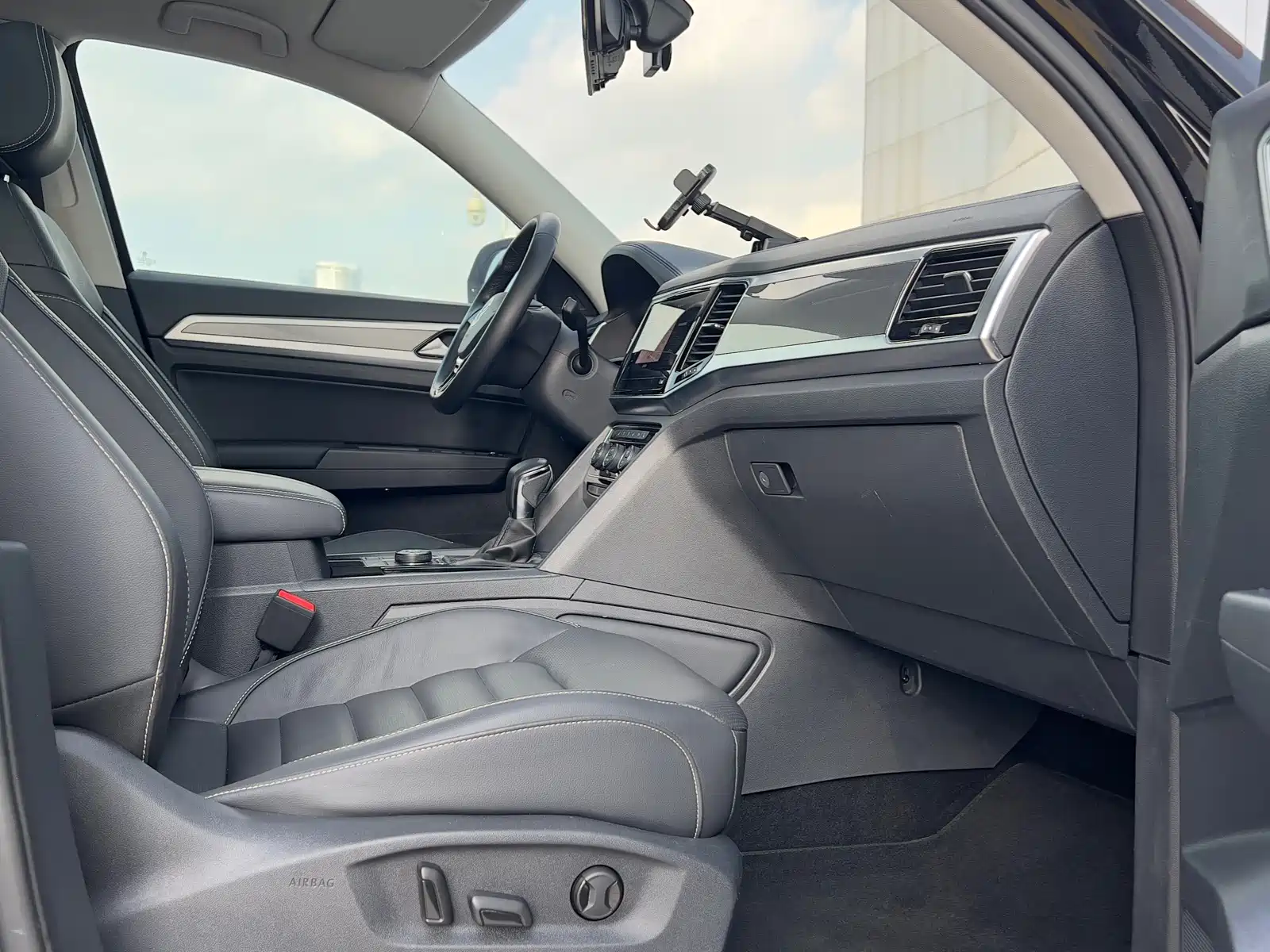 Фото 20 - Volkswagen Teramont