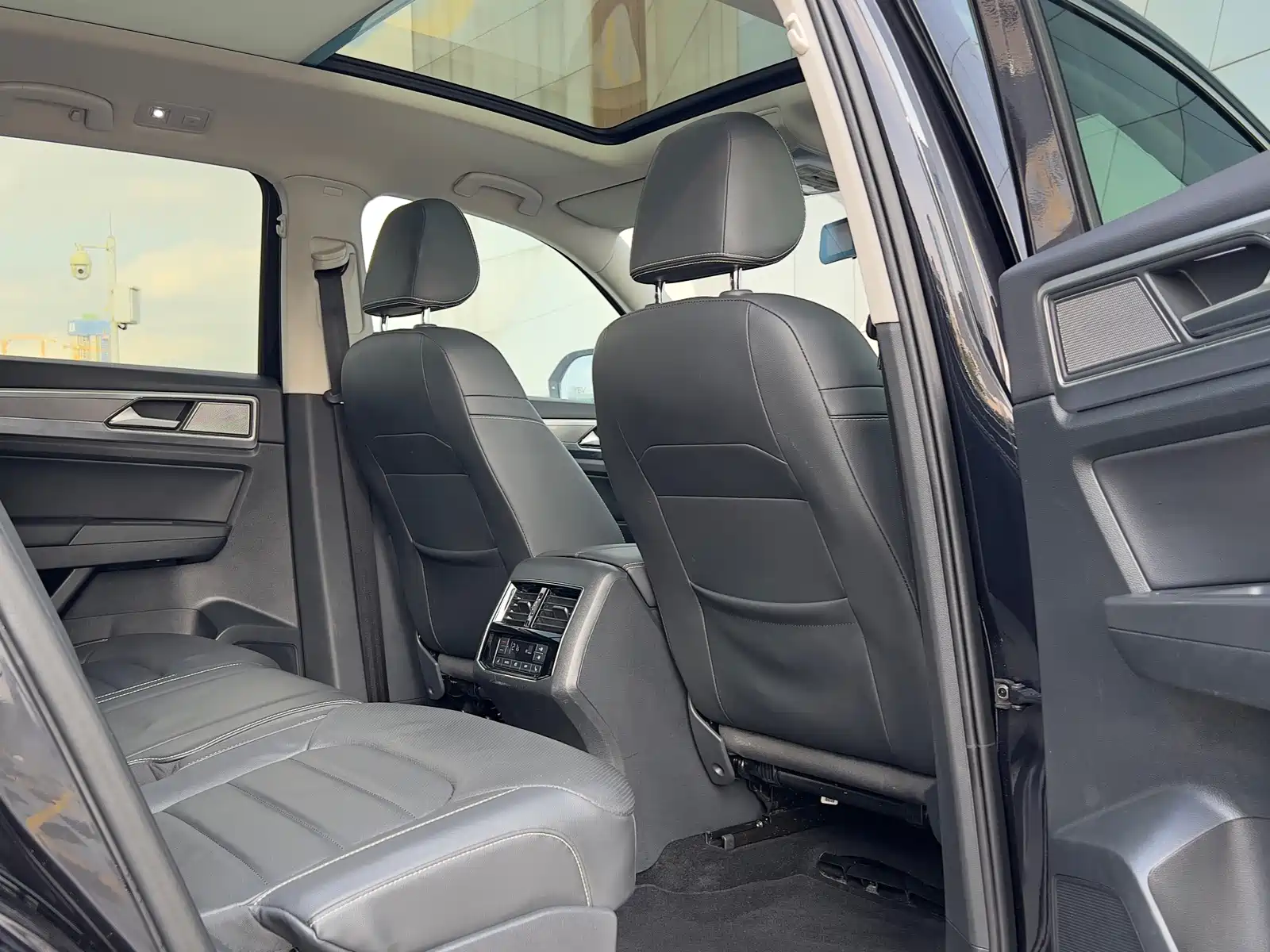 Фото 23 - Volkswagen Teramont