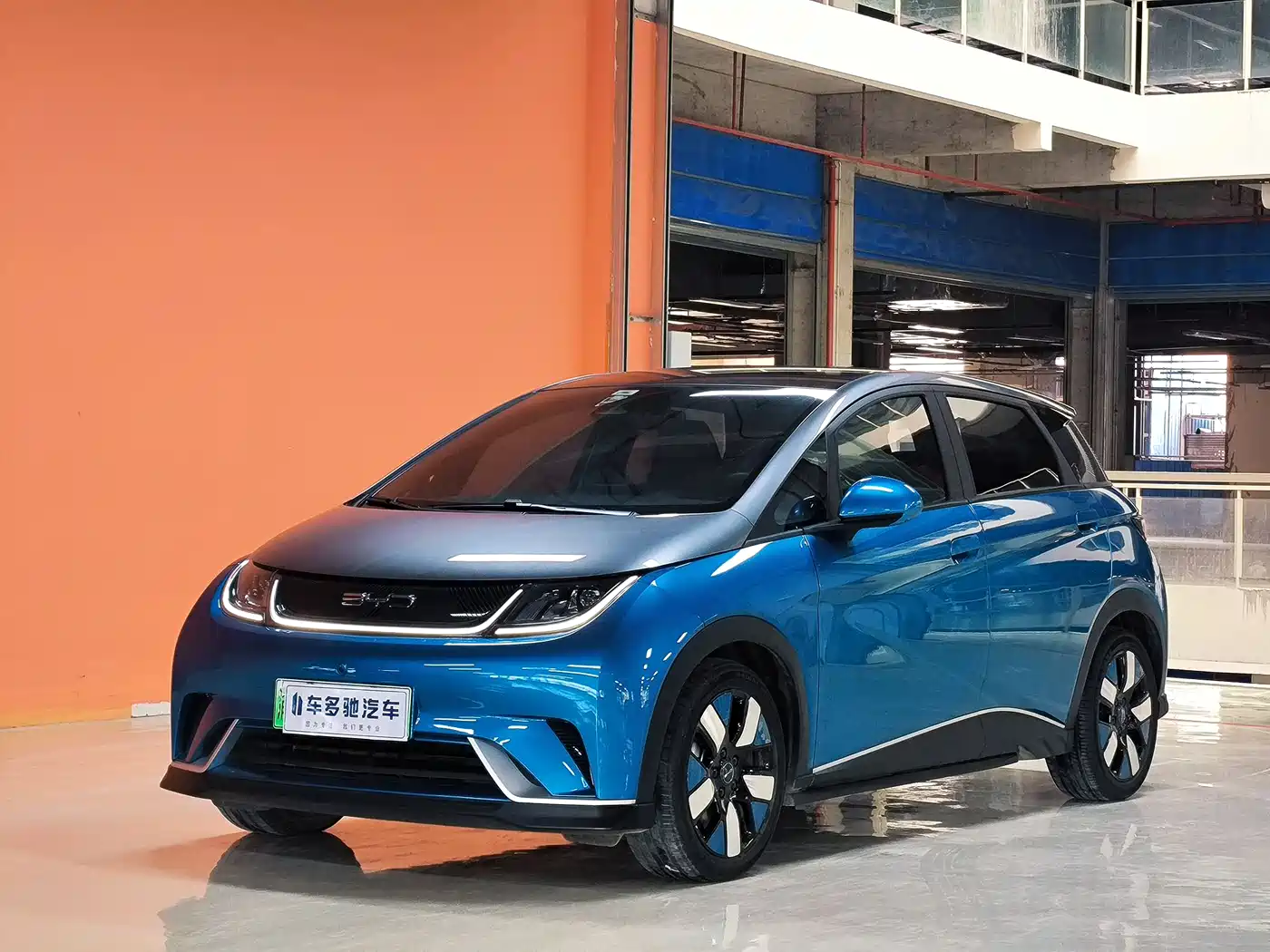 BYD Dolphin 2021 Model 405km Fashion Edition