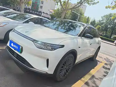 Leapmotor C11