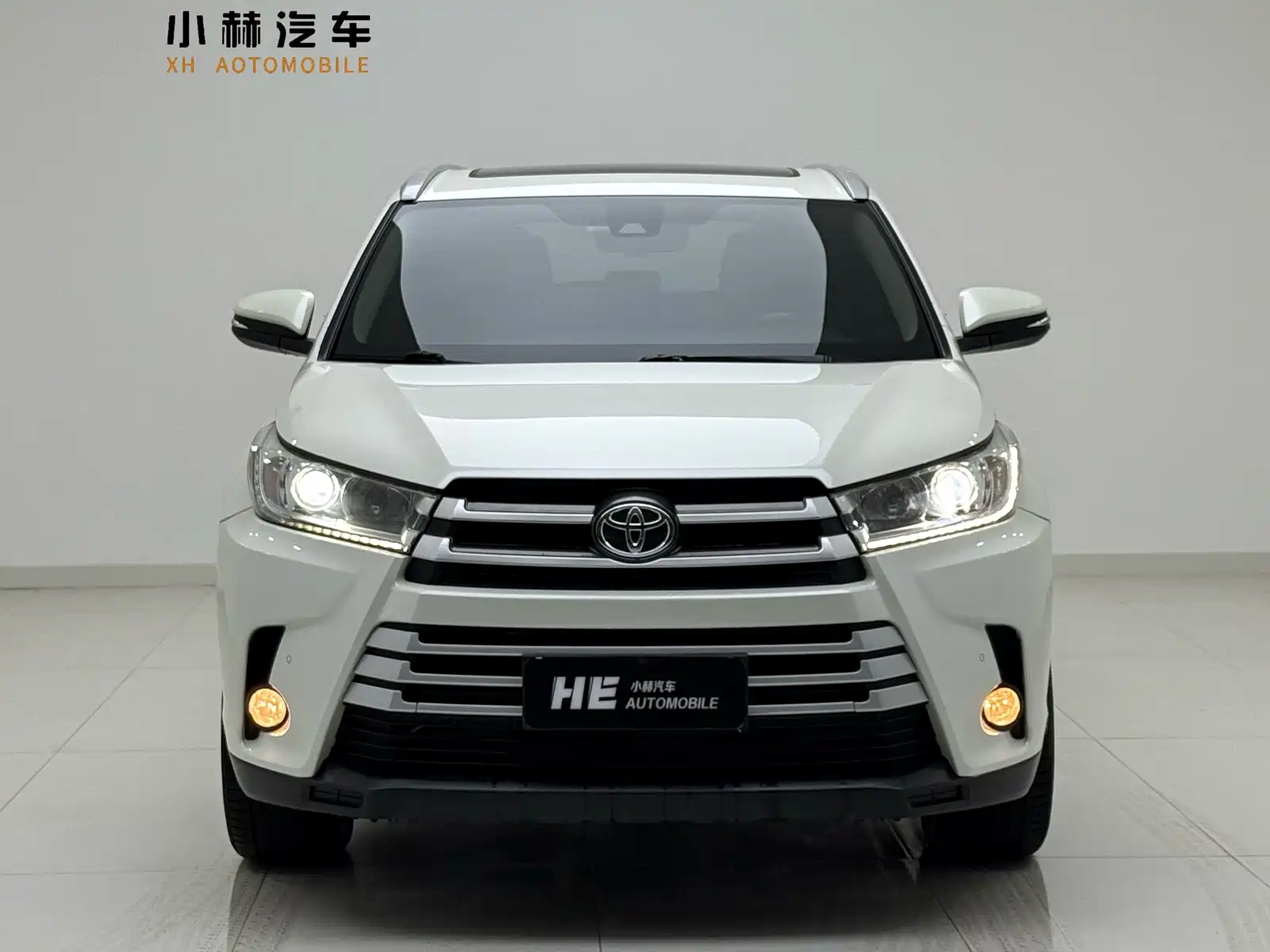 Фото 2 - Toyota Highlander