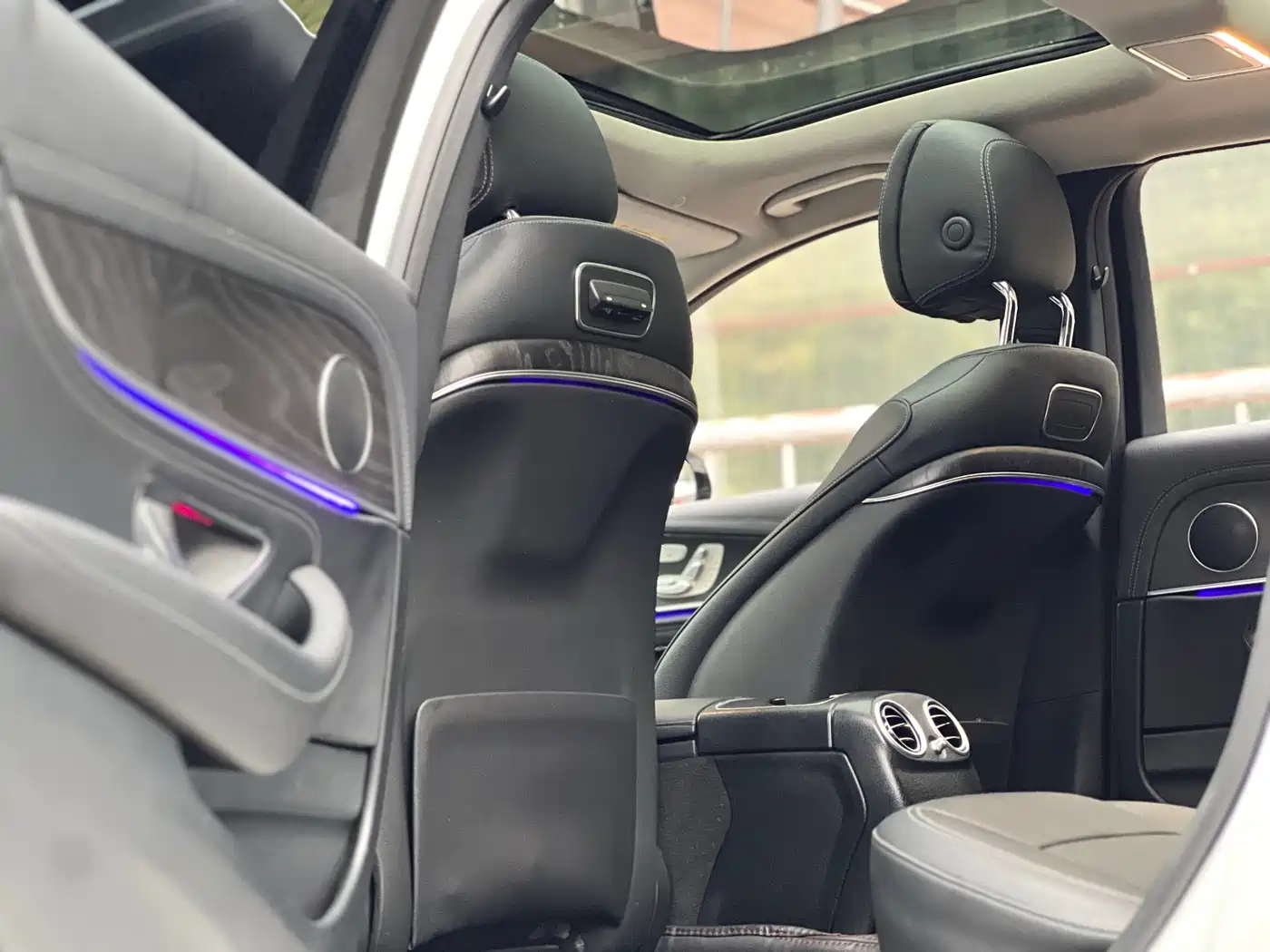 Mercedes-Benz E-Class 2020 Facelift E 300 L Sport Fashion фото 4