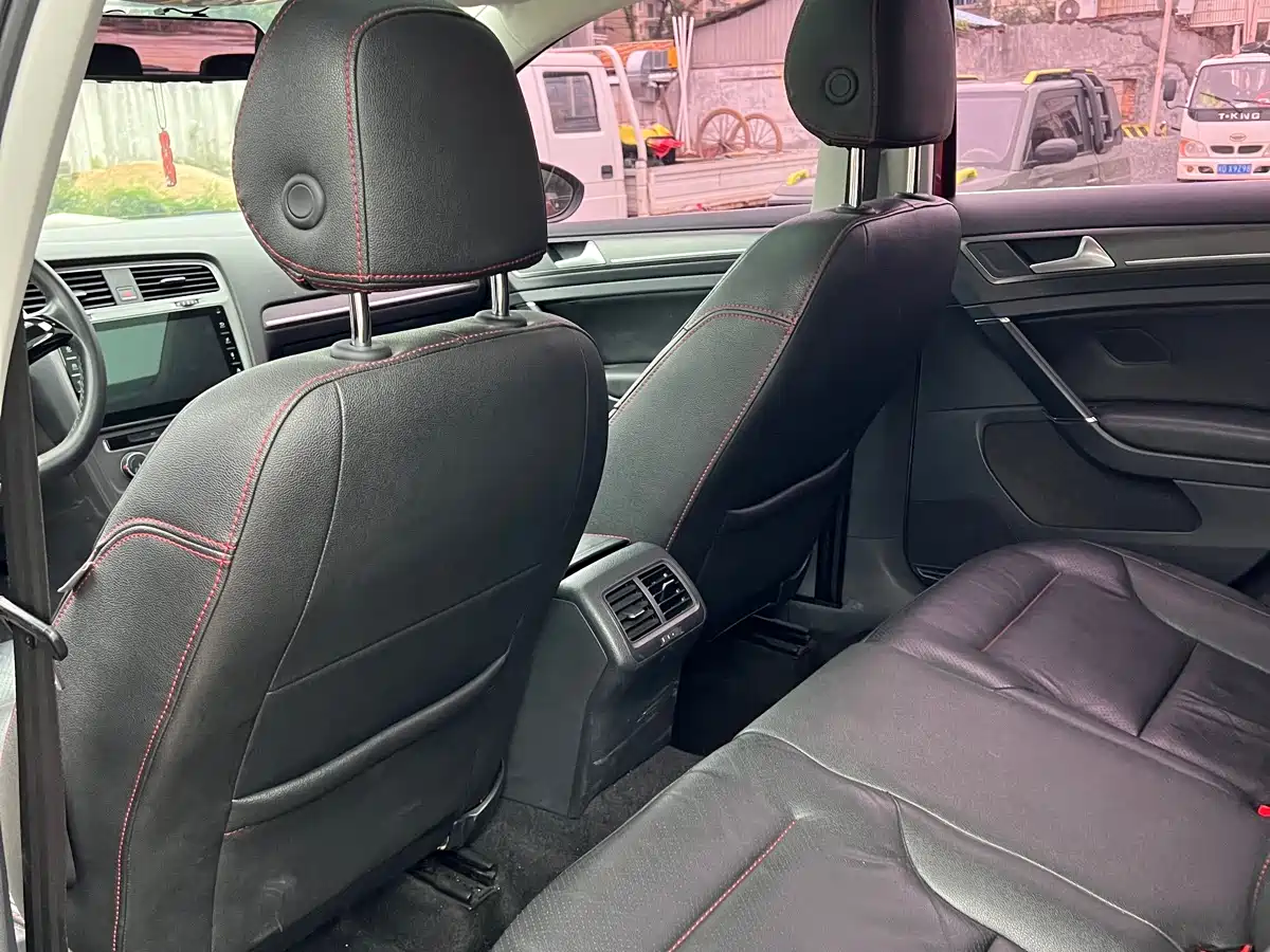 Volkswagen Golf 2014 1.4TSI Automatic Comfort фото 8