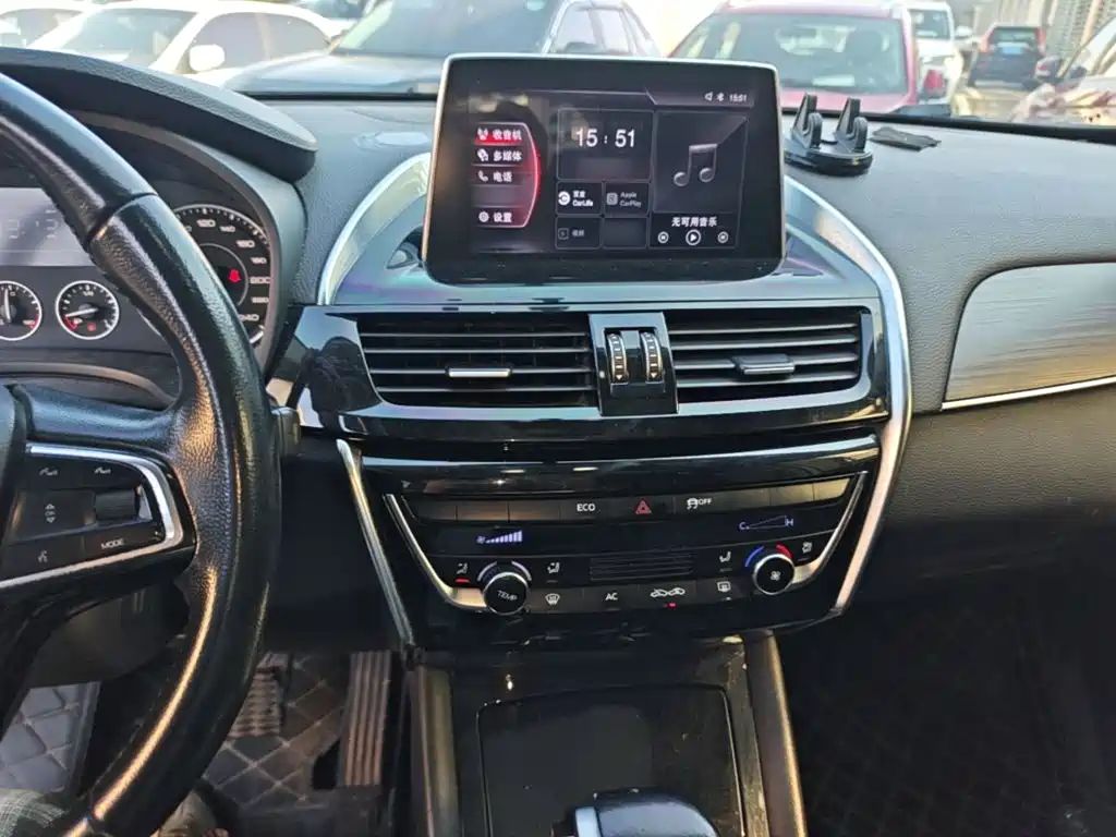 Photo 6 - Borgward BX5