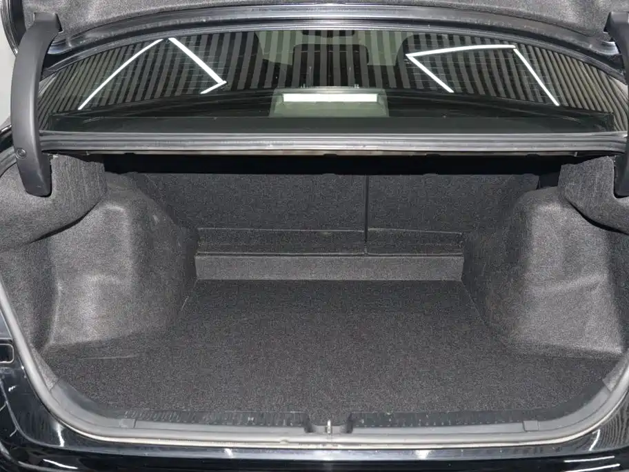 Toyota Reiz 2016 2013 2.5V Elite Edition