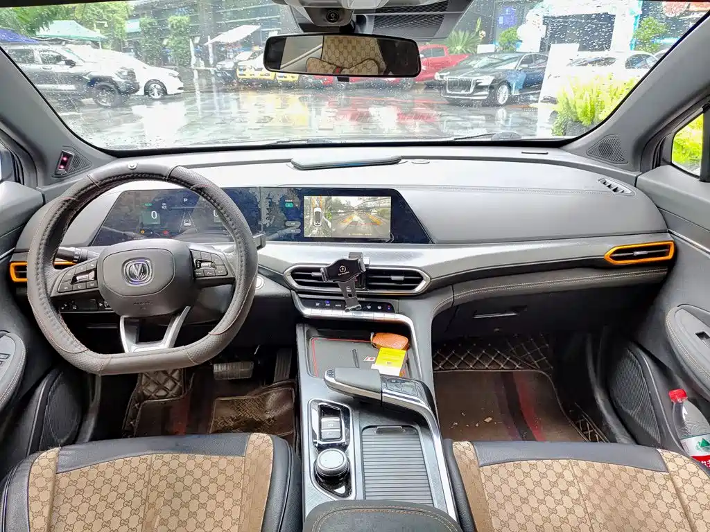 Changan UNI-T 2022 2022 1.5T Premium