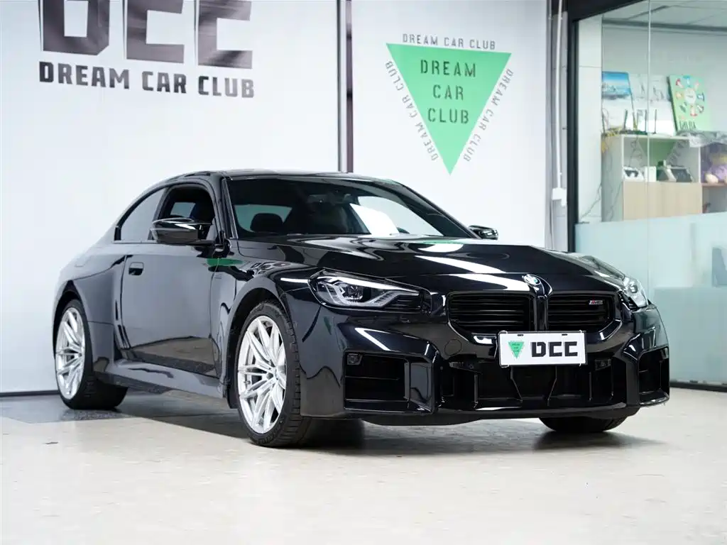 BMW M2 2024 M2 фото 16