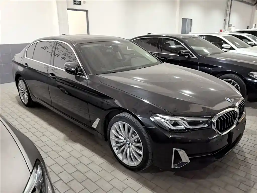 BMW 5 Series 2022 Facelift II 530Li Luxury Trim Premium Package фото 4