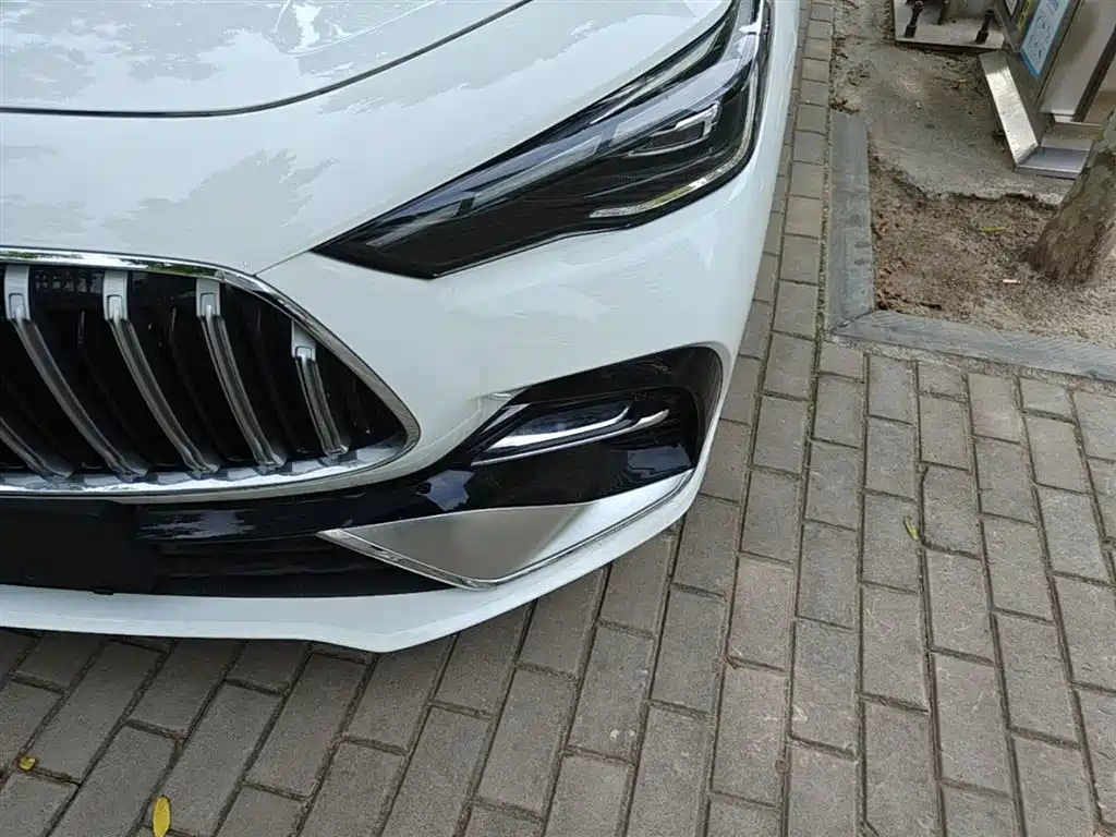 Geely Galaxy Galaxy Stellar 6 2025 60km Voyager Edition фото 24