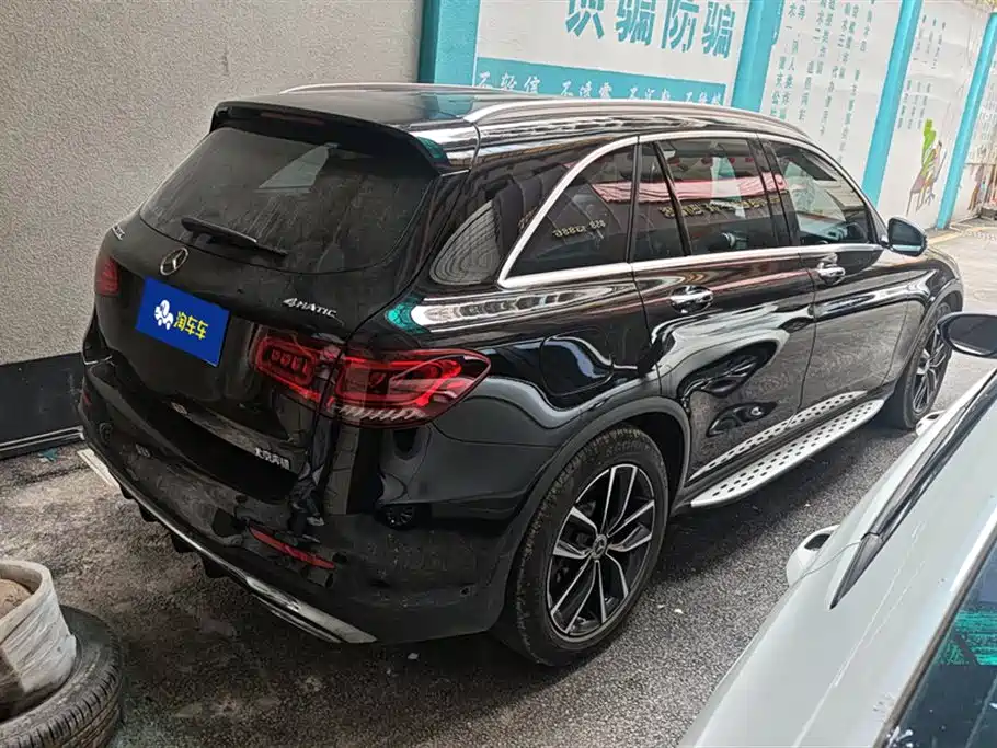 Mercedes-Benz GLC 2021 GLC 300 L 4MATIC Sporty фото 3