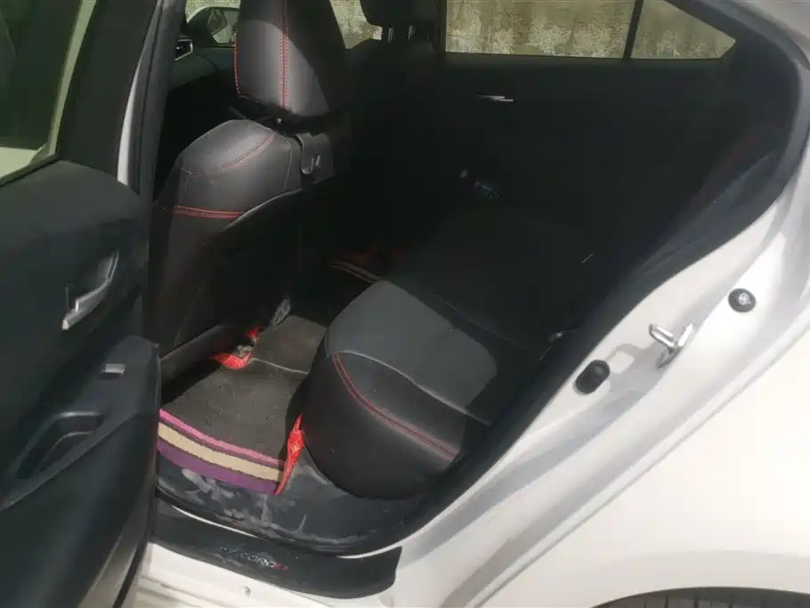 Toyota Corolla 2021 1.2T S-CVT Elite PLUS Edition фото 11