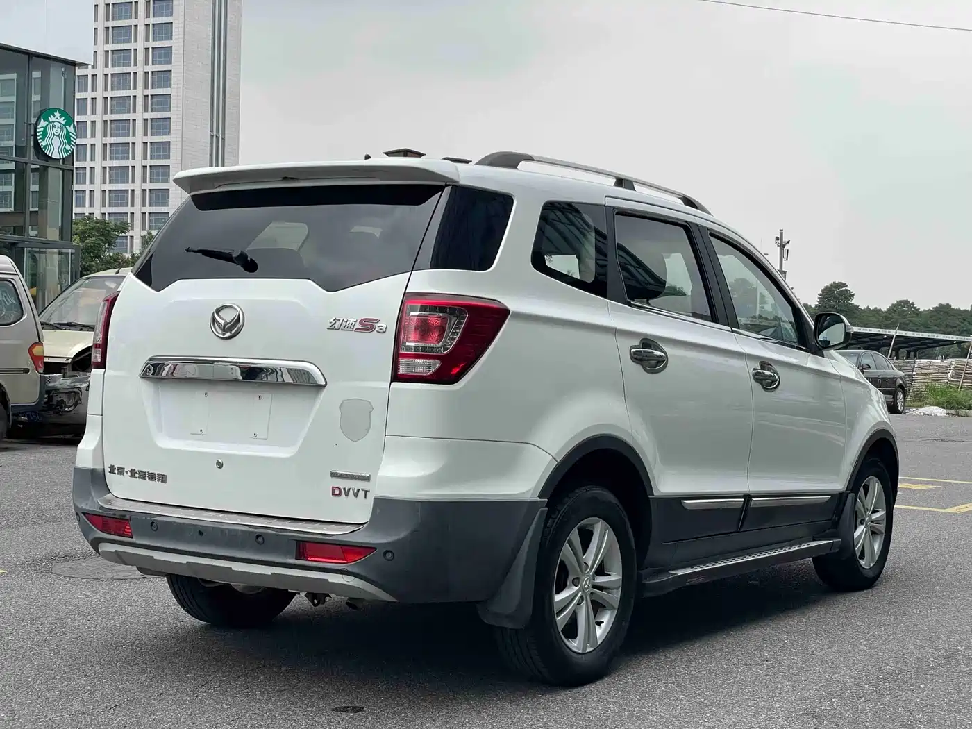 BAIC Huansu S3 2016 2016 1.5L Manual Comfort China IV