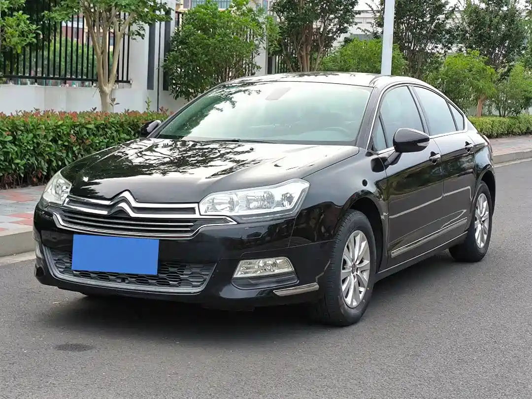 Фото 1 - Citroën C5