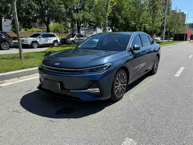 Geely Galaxy Galaxy A7 2025
