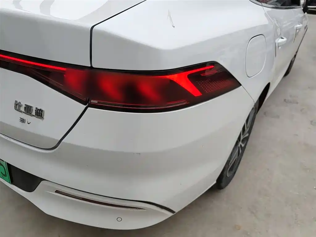BYD Qin PLUS 2021 EV 500KM Luxury Model фото 8