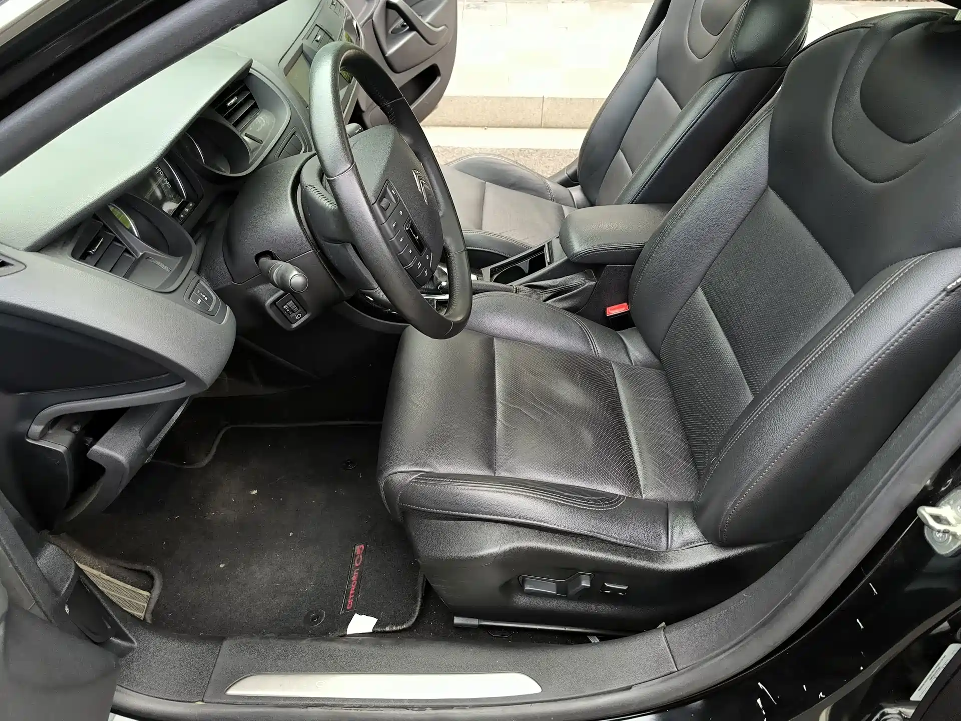 Фото 7 - Citroën C5