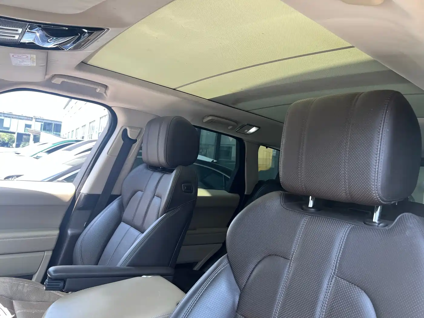 Land Rover Range Rover Sport 2015 3.0 SC V6 HSE DYNAMIC фото 9