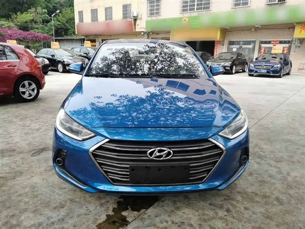 Hyundai Elantra 2018 1.4T DCT Dynamic·Vitality Model фото 3