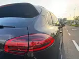 Фото 38 - Porsche Cayenne