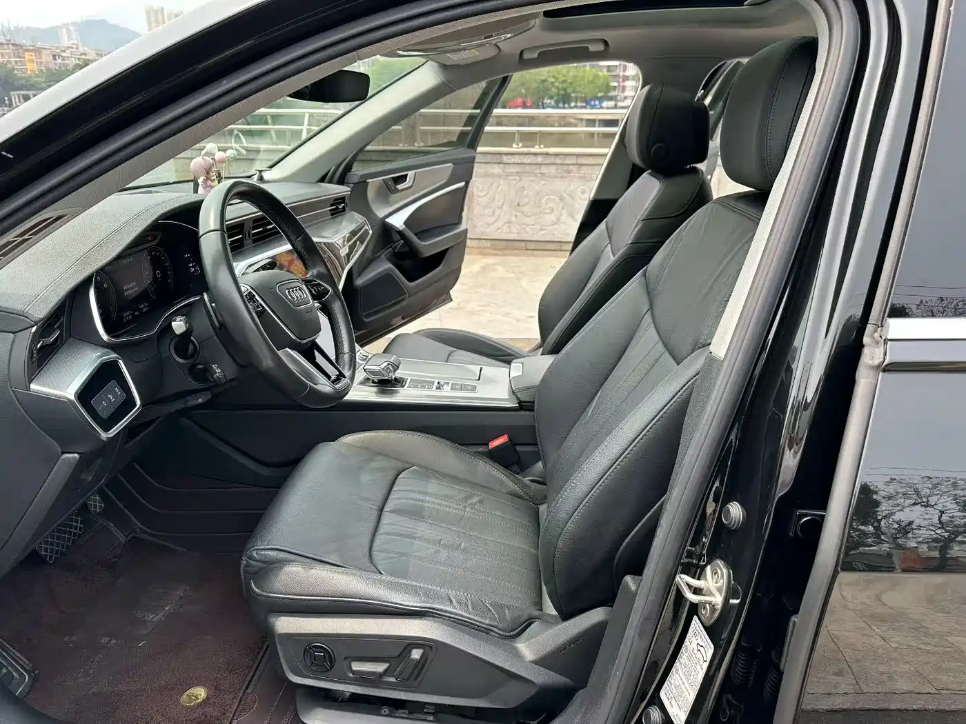 Audi A6L 2021 40 TFSI Luxury Elegance фото 5
