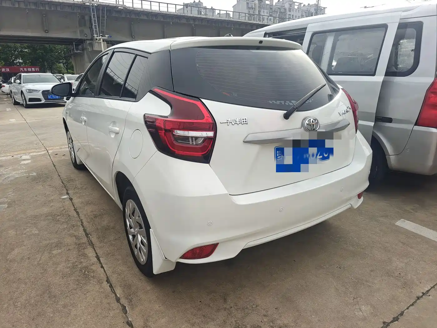 Toyota Vios FS 2022 1.5L 20th Anniversary Edition фото 5