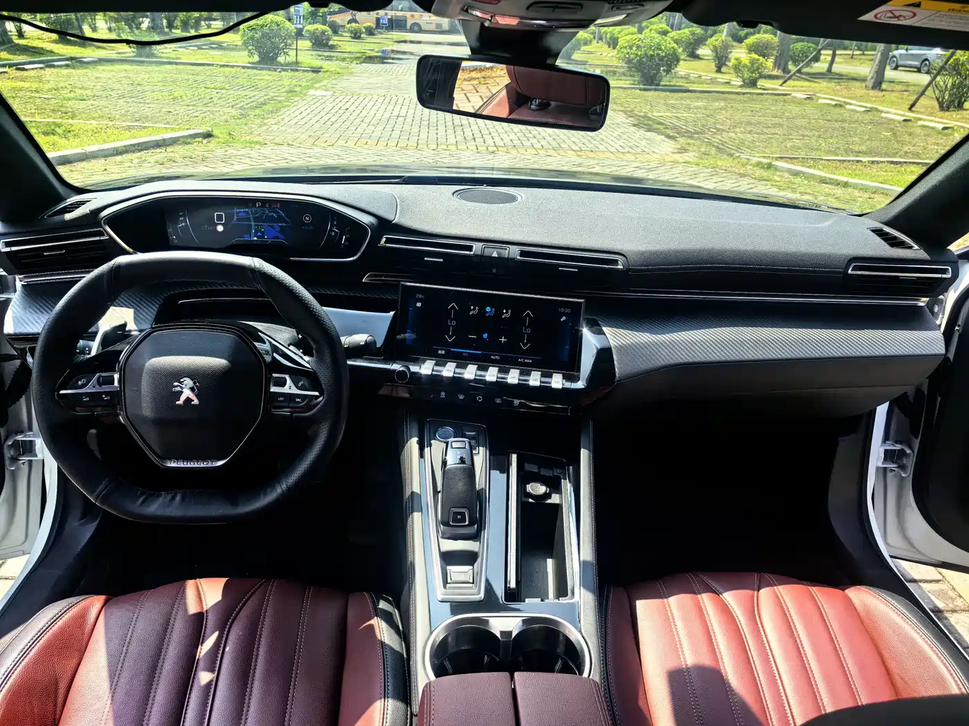 Peugeot 508 2022 508L 400THP PureTech Dynamic Edition фото 10