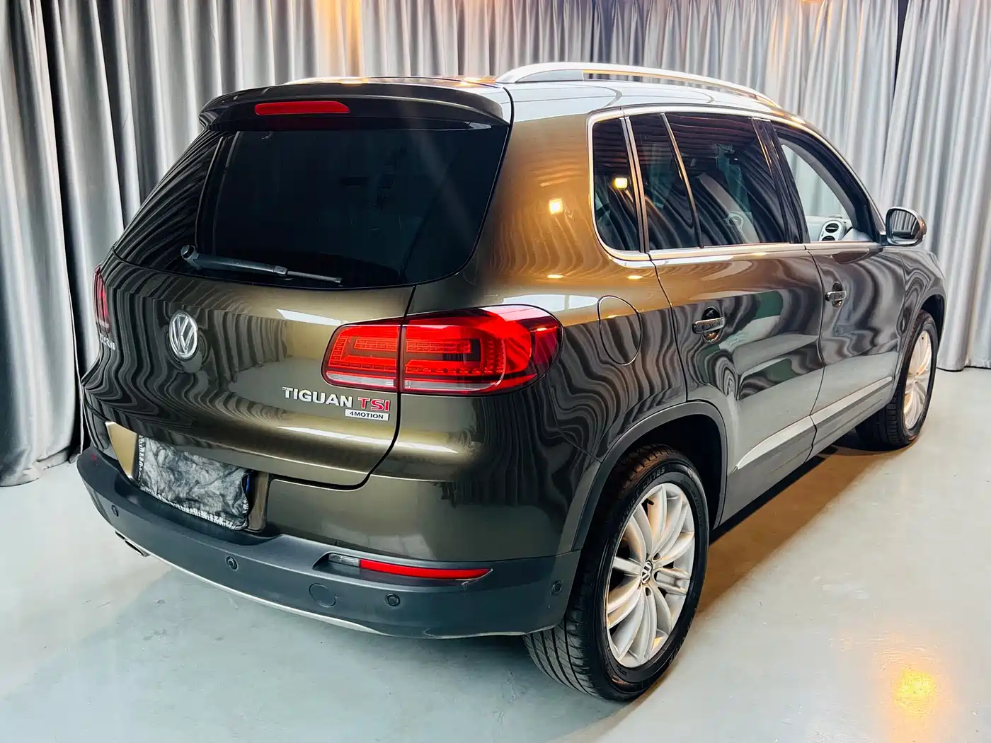 Volkswagen Tiguan 2013 2.0TSI Automatic AWD Flagship Edition фото 4