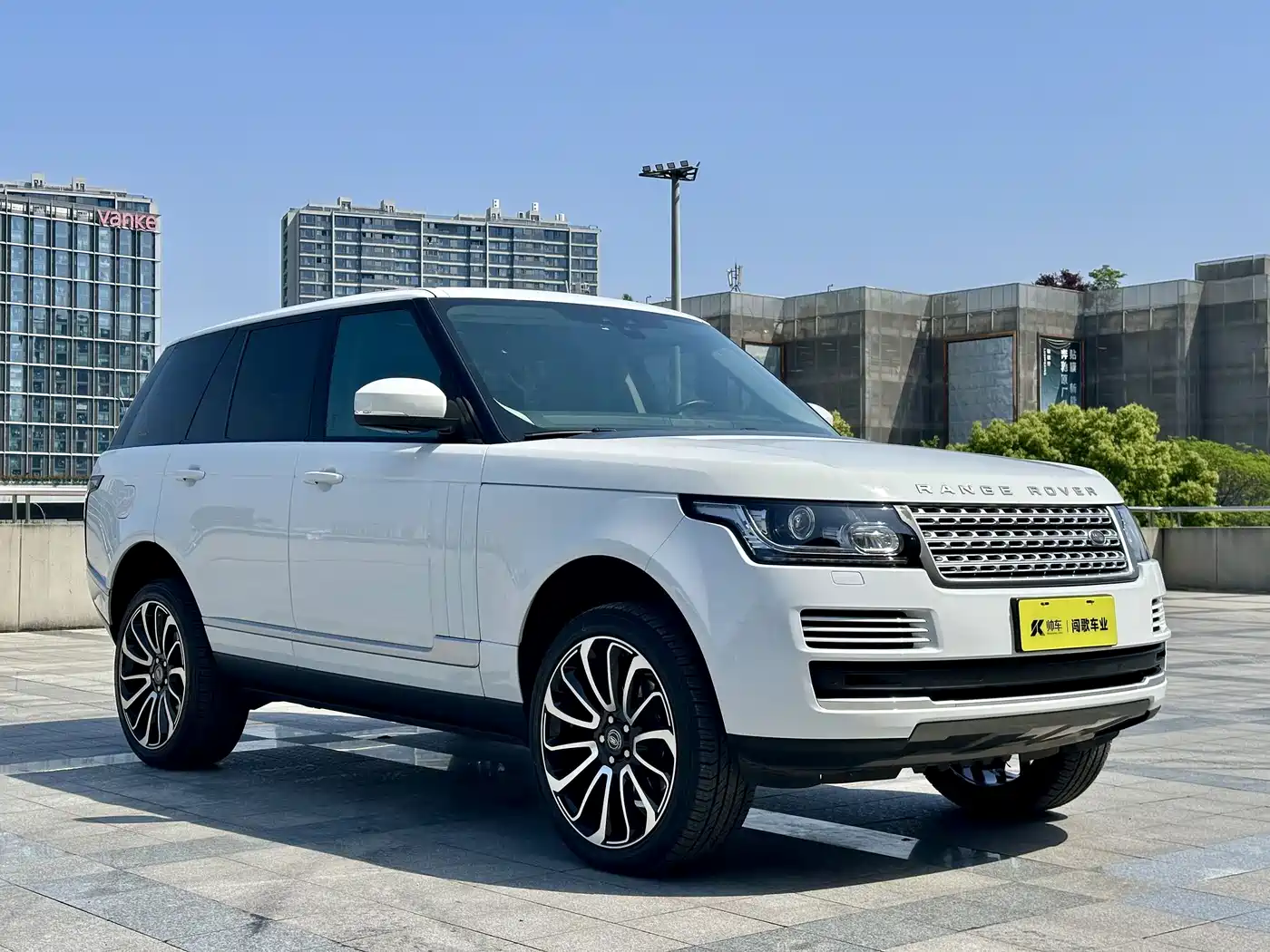 Фото 3 - Land Rover Range Rover