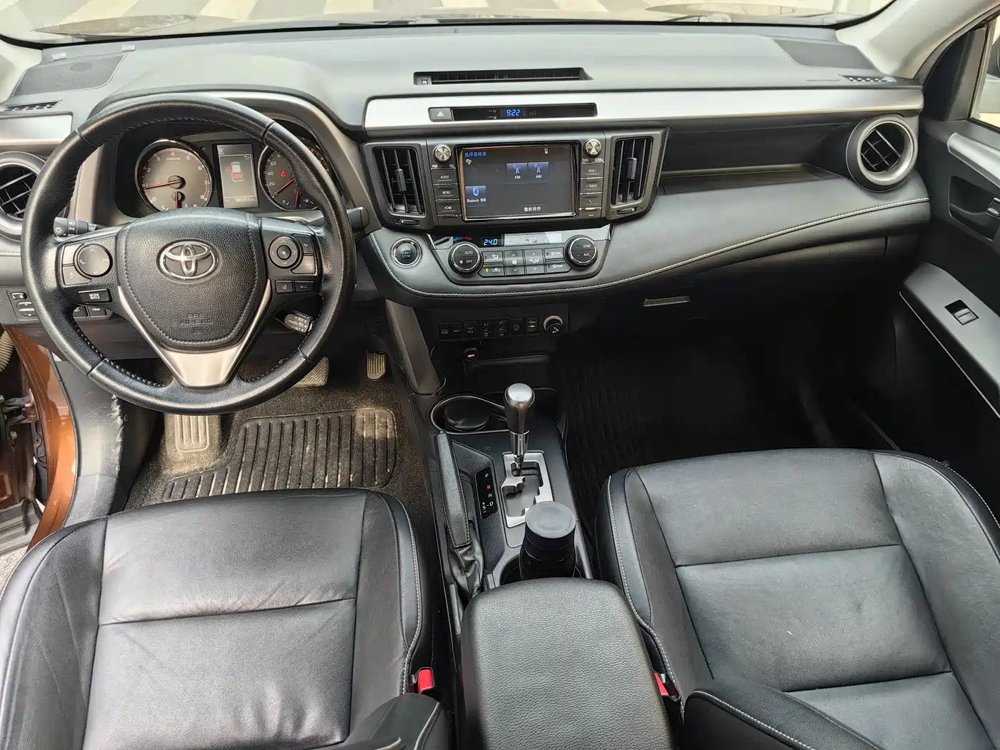 Toyota RAV4 Rongfang 2018 2.5L Automatic 4WD Elite i Edition фото 16