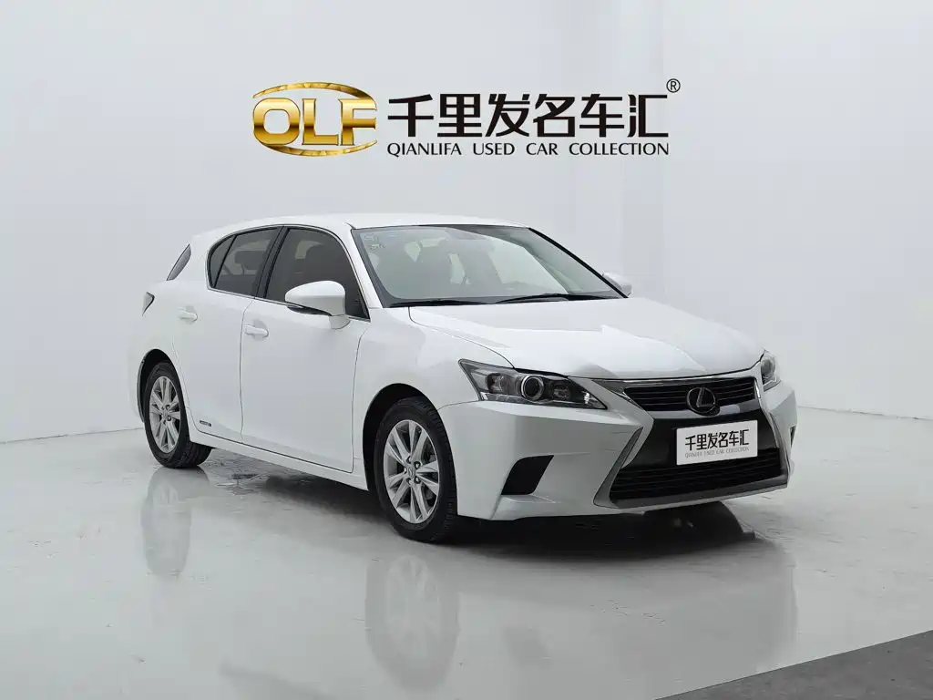 Lexus CT 2017 2014 CT200h Elite Monochrome