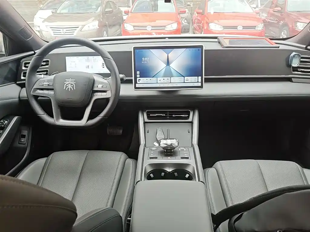 BYD Qin L 2025 DM-i Smart Drive Edition 80KM Leading фото 10