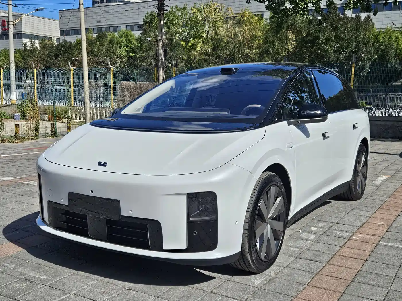 2026 Li Auto Li i8