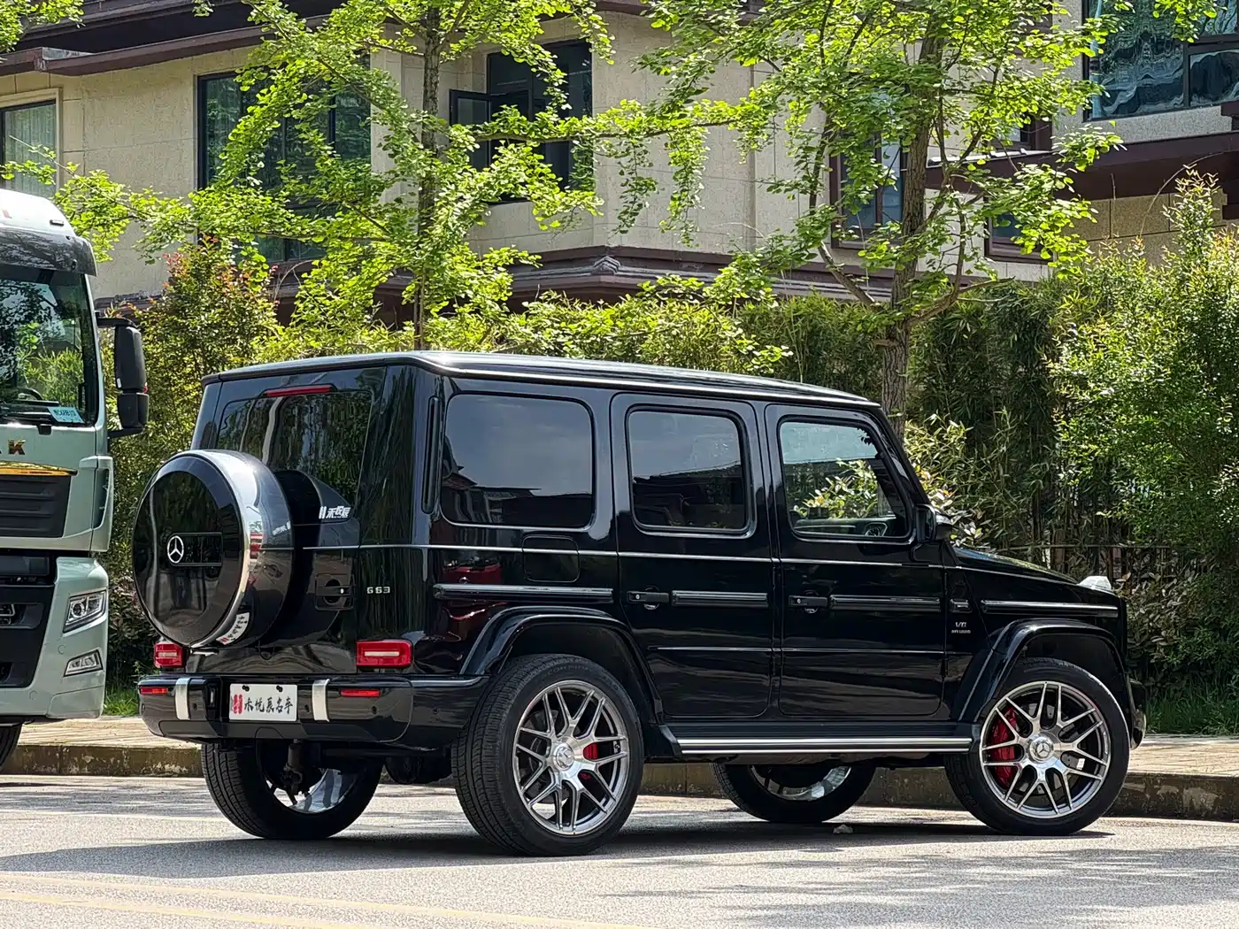 MERCEDES-BENZ G-CLASS AMG