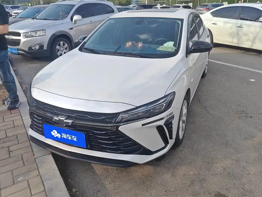 Chevrolet Monza 2024 1.5L Dual-Clutch Delight Edition