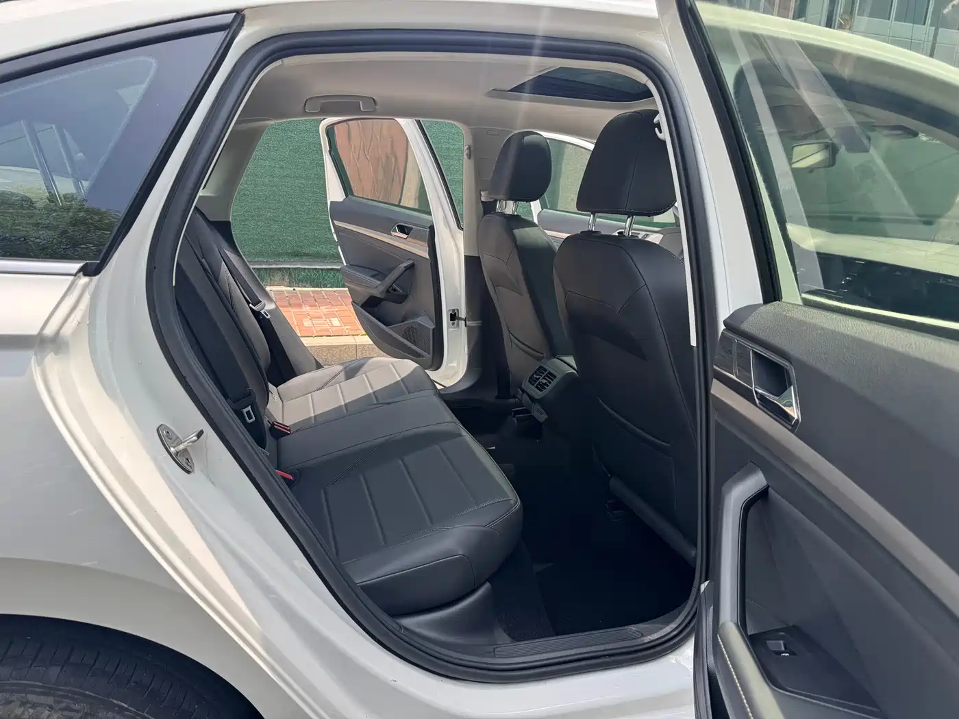 Volkswagen Lavida 2019 1.5L Automatic Comfort Edition China VI фото 11